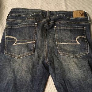 American Eagle Distressed Jeans